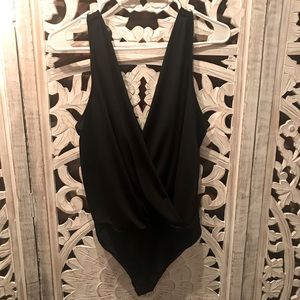 Satin deep V Express bodysuit, size L